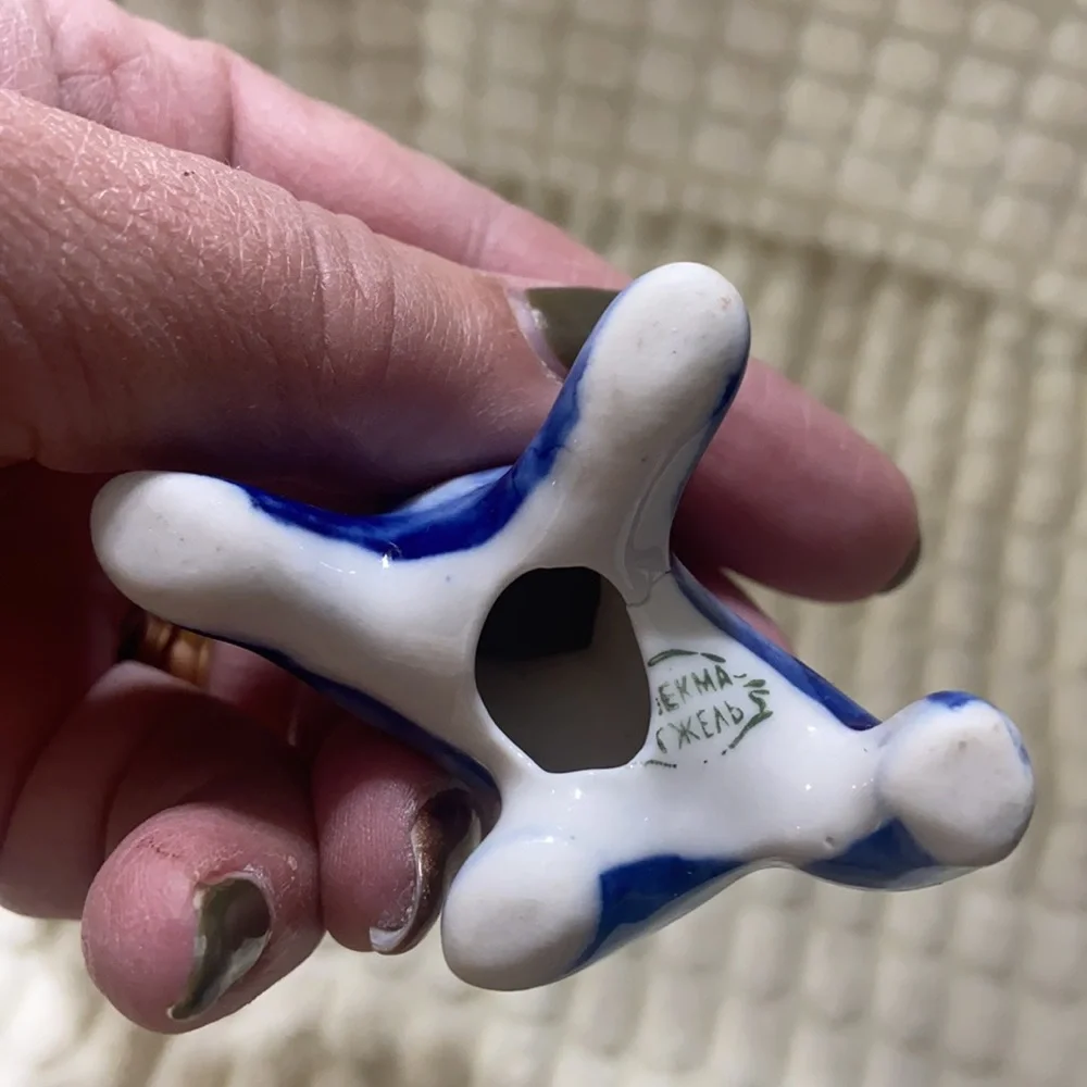 Vintage Porcelain Blue and White Dog Figures-Set of 2 - Picture 4 of 8